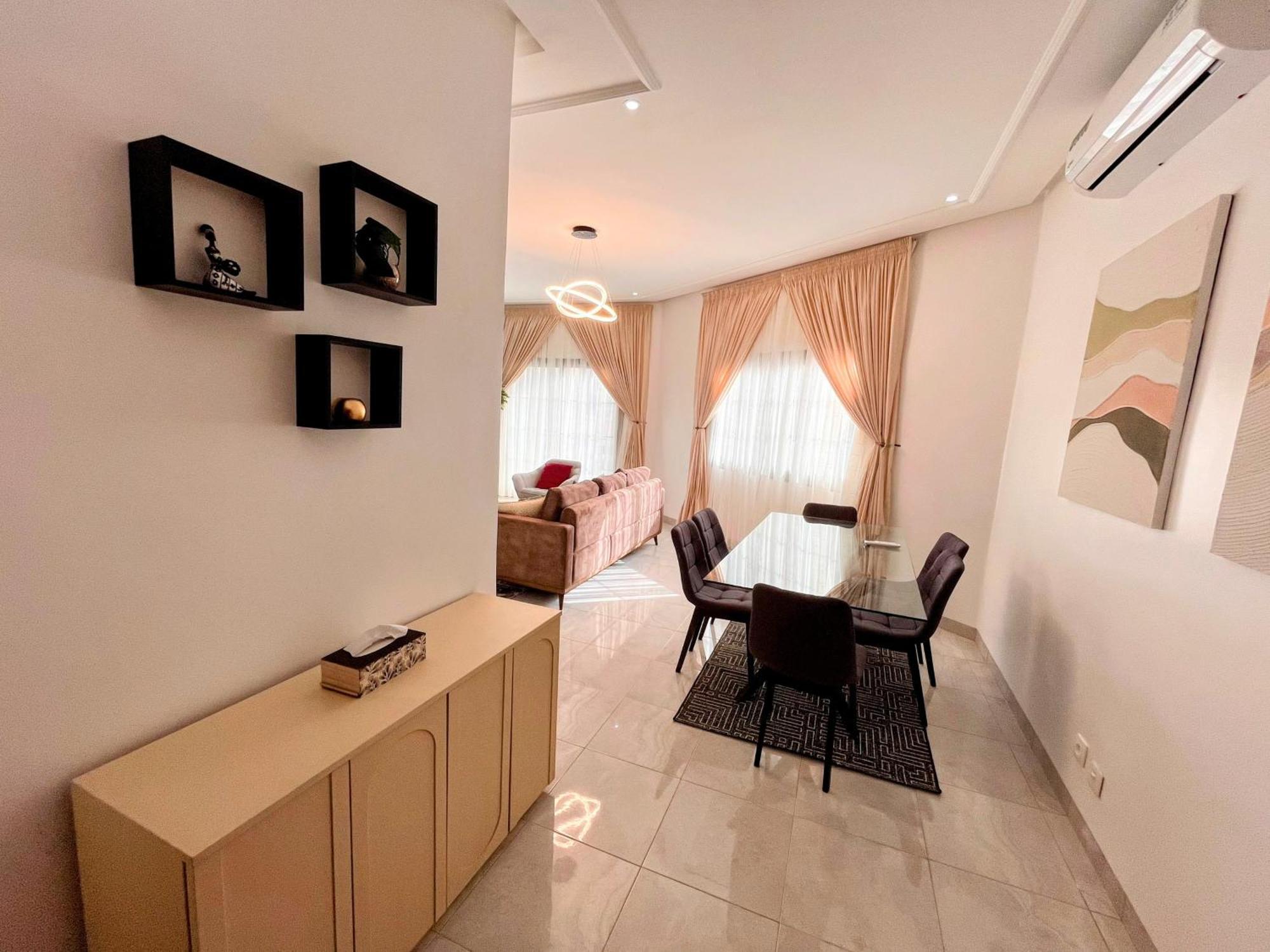 Lighthouse Signature Suites Dakar Exterior photo